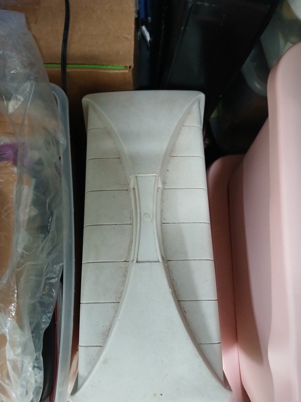 Singer Sewing Machine With Storage Box Lid - Neutral White